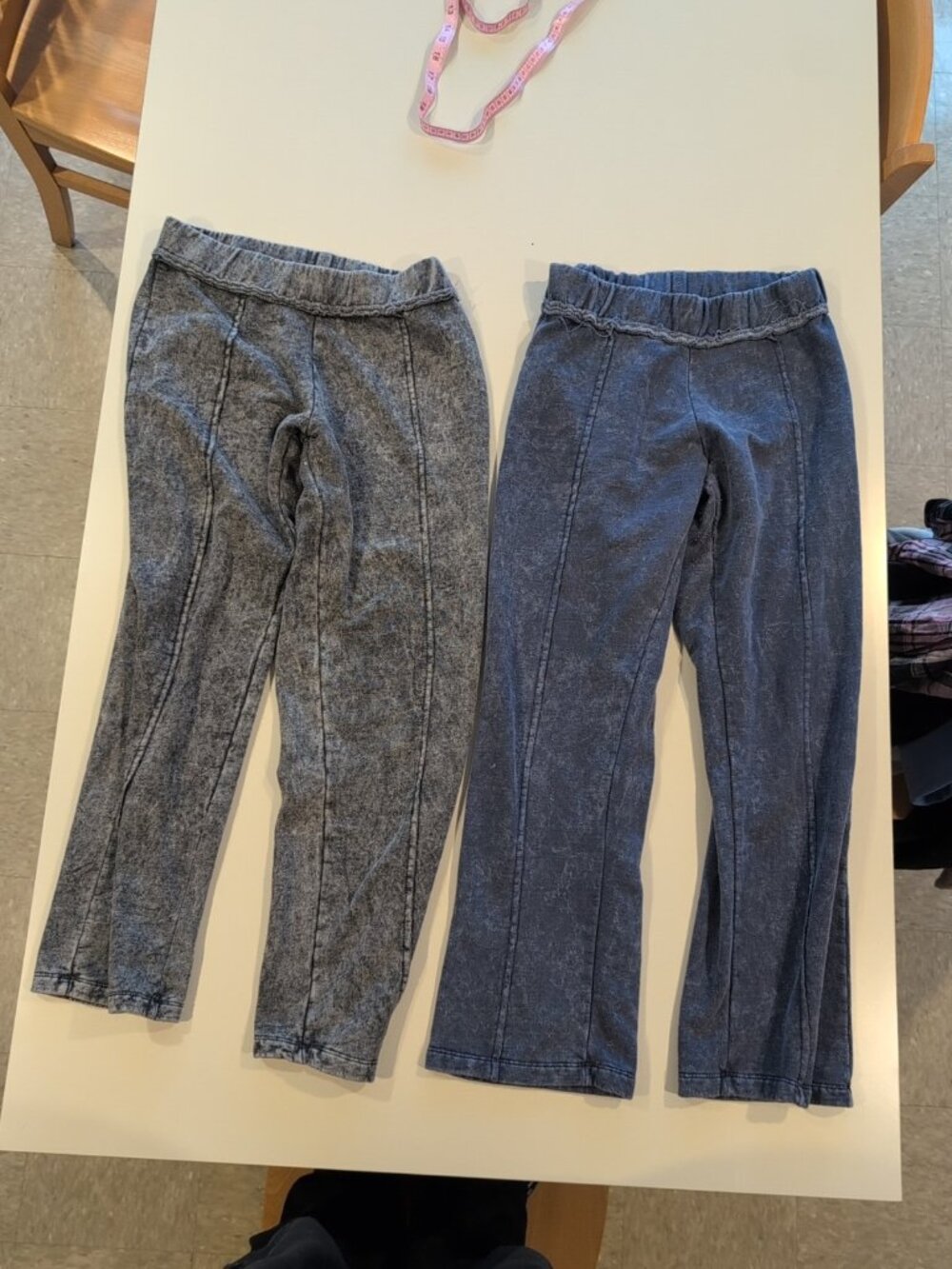 Love83 Lot Of 2 Pants Women's M Gray Blue Faded Sweatpants Comfy Solid